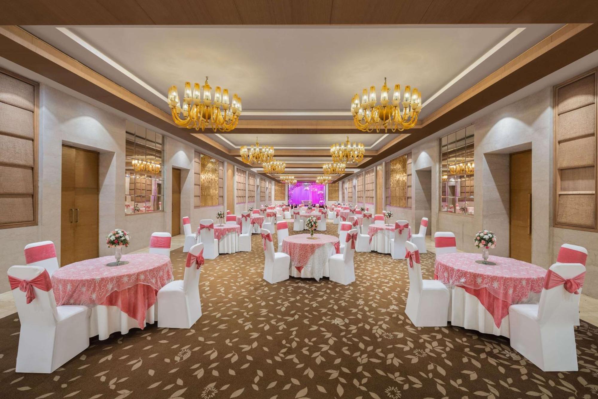 Radisson Blu Hotel New Delhi Dwarka Zewnętrze zdjęcie The Grand Ballroom