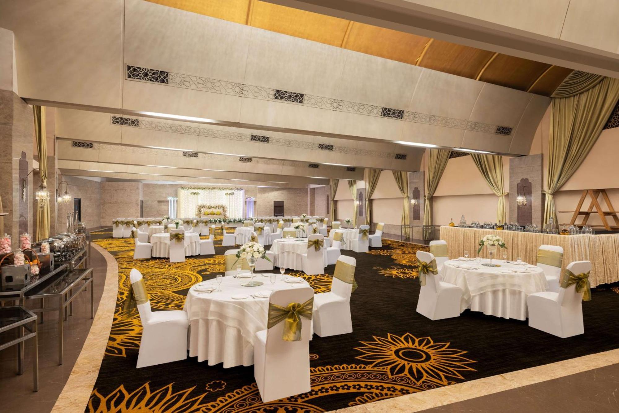 Radisson Blu Hotel New Delhi Dwarka Zewnętrze zdjęcie The Grand Ballroom